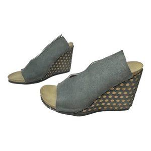 THE Non Shoes Black Suede Wedges Size 9